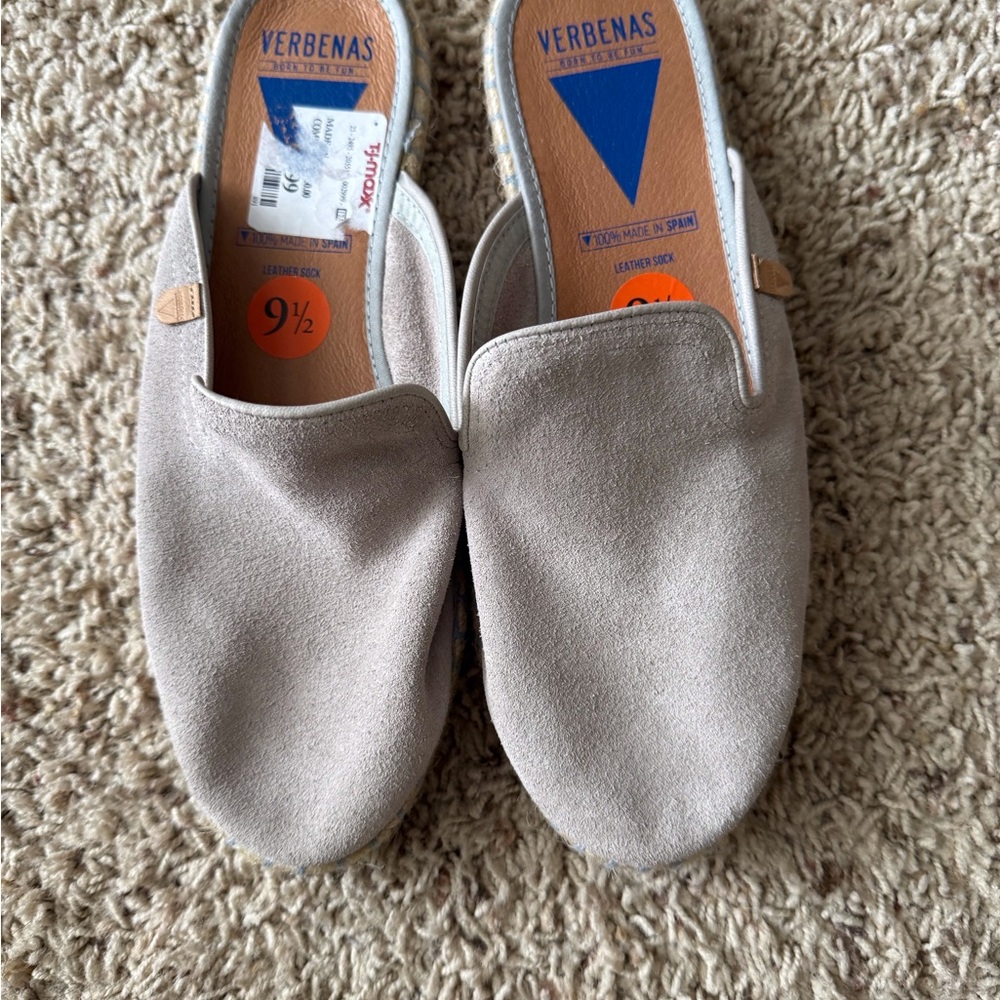 Verbenas Gray Suede Slip-On Shoes Espadrilles